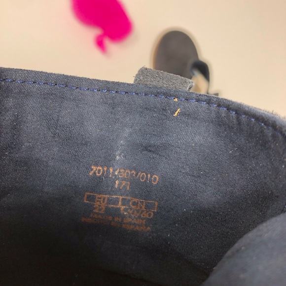 2/$30 Zara Kids Leather Navy Studded Boots Sz 6.5 - Picture 4 of 8